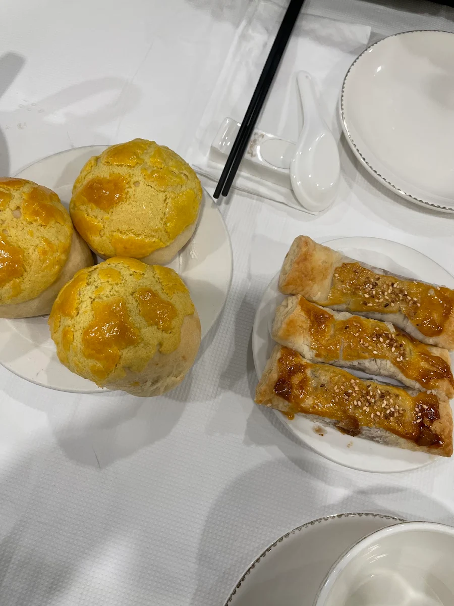 bbq pork pastry 菠萝叉烧酥